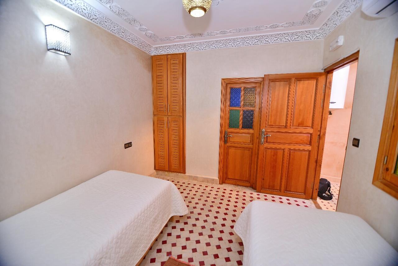 Dar Ikram Hotel Fez Bagian luar foto