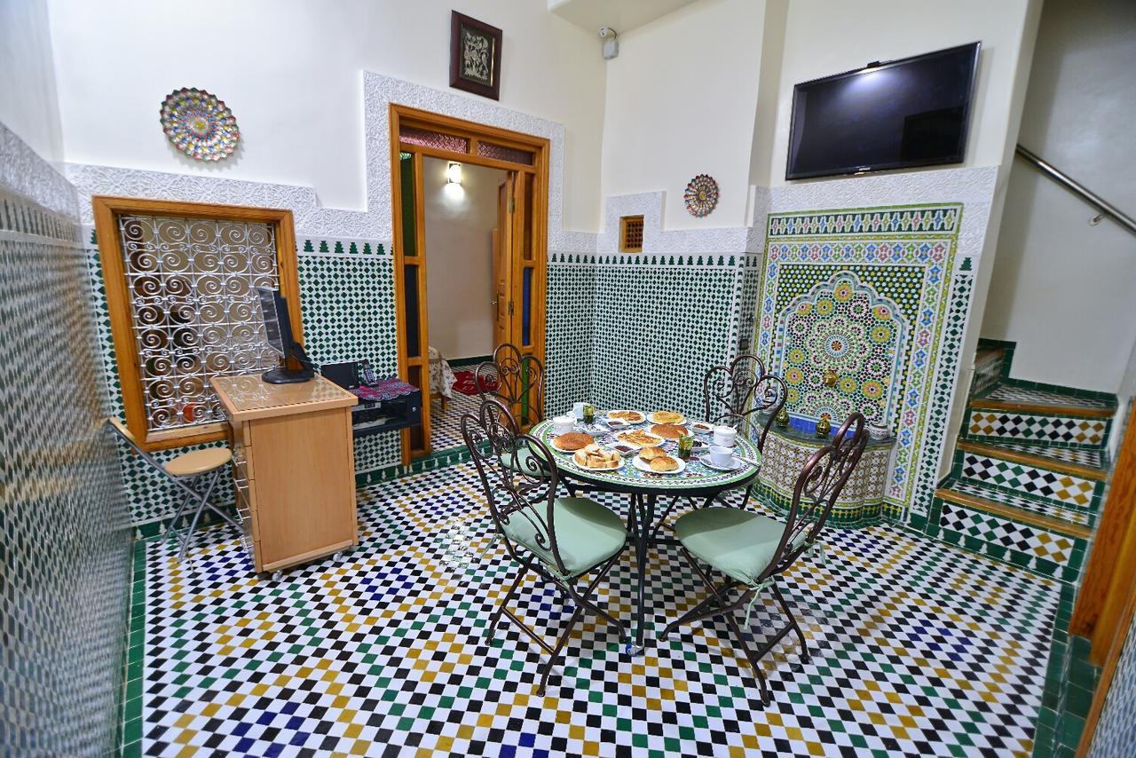 Dar Ikram Hotel Fez Bagian luar foto