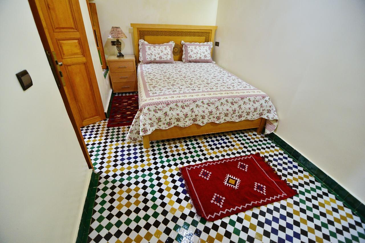 Dar Ikram Hotel Fez Bagian luar foto