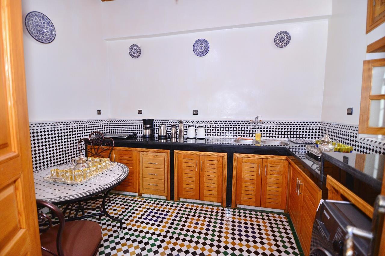 Dar Ikram Hotel Fez Bagian luar foto