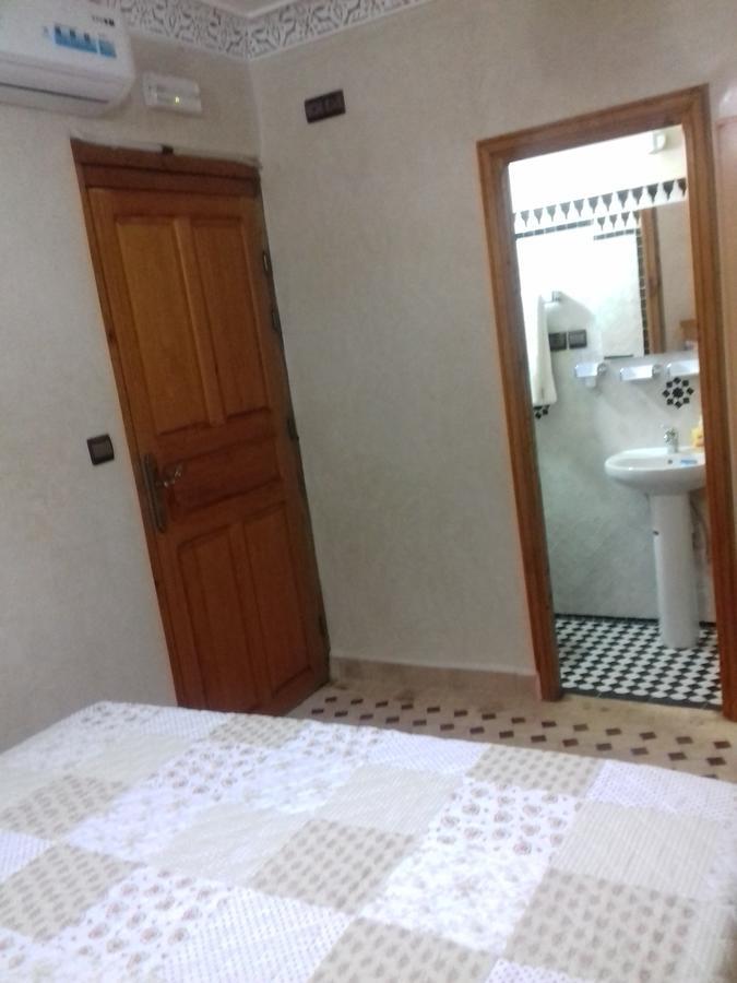 Dar Ikram Hotel Fez Bagian luar foto