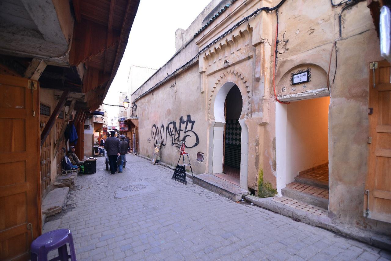 Dar Ikram Hotel Fez Bagian luar foto